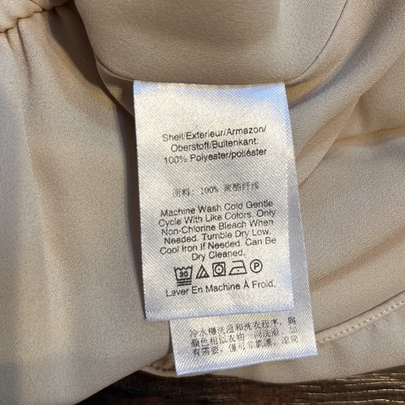 EUC Donna Karan Blouse - Picture 7 of 12